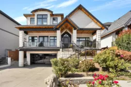 9487 162a Street, Surrey, BC