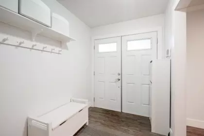 Family Room Photo of 1668 Connaught Drive, Port Coquitlam, BC