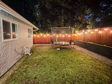Garden / Landscaping Photo of 1668 Connaught Drive, Port Coquitlam, BC