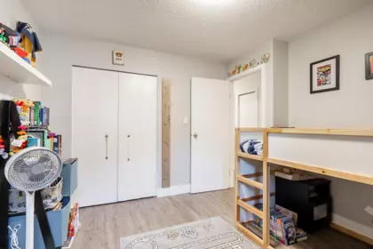 Mudroom Photo of 1668 Connaught Drive, Port Coquitlam, BC