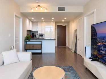 Kitchen Island Photo of 917 7338 Gollner Avenue, Richmond, BC