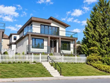 217 E Eighth Avenue, New Westminster, BC, New Westminster — Single Family Residence for sale