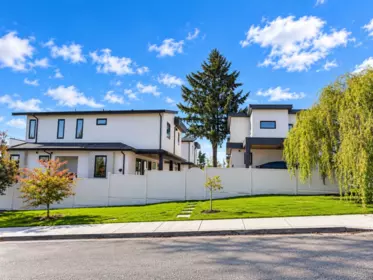 217 E Eighth Avenue, New Westminster, BC, New Westminster — Single Family Residence for sale