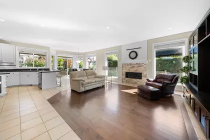 16220 Morgan Creek Crescent, Surrey, BC, Surrey — Single Family Residence for sale