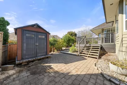 Hot Tub / Spa Photo of 16220 Morgan Creek Crescent, Surrey, BC