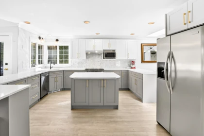 Office / Den Photo of 1065 King George Boulevard, Surrey, BC
