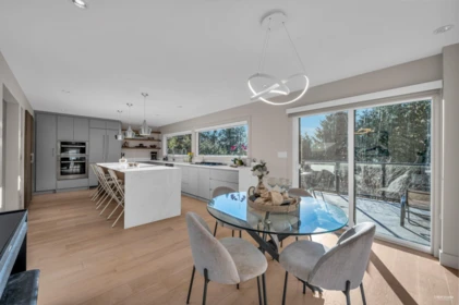 Breakfast Nook Photo of 130 Oceanview Place, Lions Bay, BC