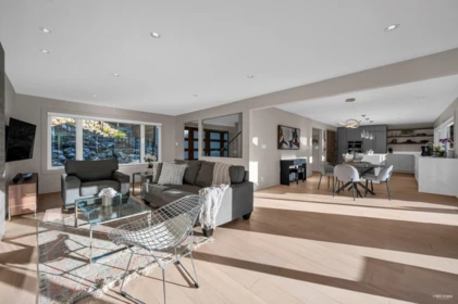 Kitchen Photo of 130 Oceanview Place, Lions Bay, BC
