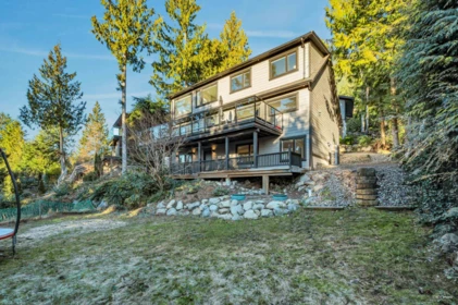 Neighborhood Park Photo Near 130 Oceanview Place, Lions Bay, BC