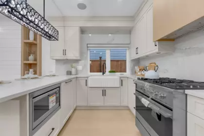 Family Room Photo of 2 2888 E 6th Avenue, Vancouver, BC