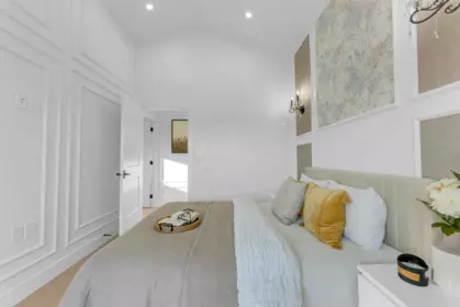 Hot Tub / Spa Photo of 2 2888 E 6th Avenue, Vancouver, BC