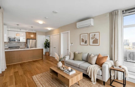 610 6951 Elmbridge Way, Richmond, BC, Richmond — Apartment/Condo for sale