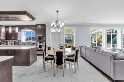 Kitchen Photo of 8362 170a Street, Surrey, BC