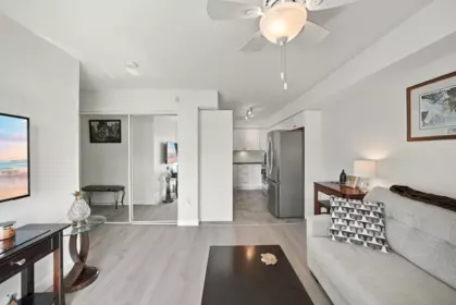 106 14881 Marine Drive, White Rock, BC, White Rock — Apartment/Condo for sale