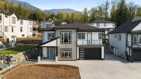 51166 Charlotte Place, Chilliwack, BC, Chilliwack — Single Family Residence for sale