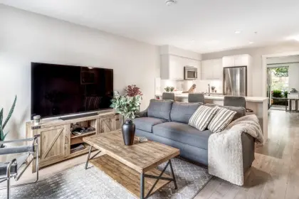 108 7180 Barnet Road, Burnaby, BC, Burnaby — Apartment/Condo for sale