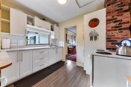 866 Finlay Street, White Rock, BC, White rock — Single Family Residence for sale