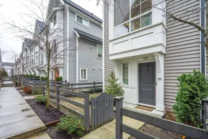 27 2838 Livingstone Avenue, Abbotsford, BC, Abbotsford — Townhouse for sale