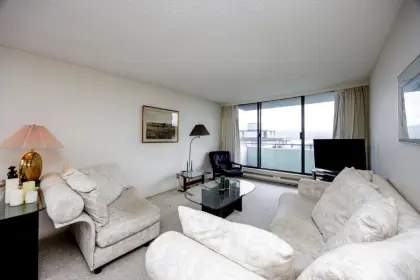 802 1341 Clyde Avenue, West Vancouver, BC, West vancouver — Apartment/Condo for sale