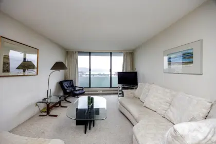 802 1341 Clyde Avenue, West Vancouver, BC, West vancouver — Apartment/Condo for sale