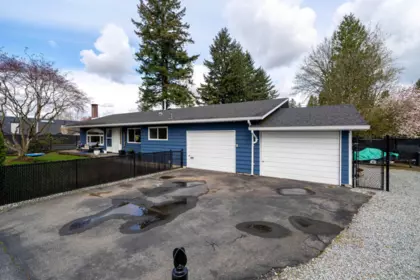 19307 120b Avenue, Pitt Meadows, BC, Pitt meadows — Single Family Residence for sale