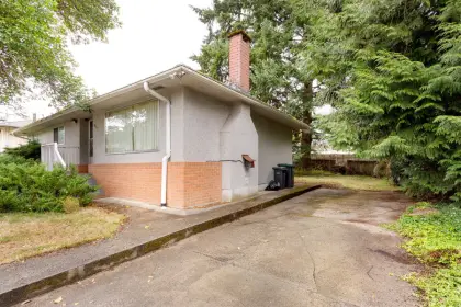 457 Midvale Street, Coquitlam, BC, Coquitlam — Single Family Residence for sale