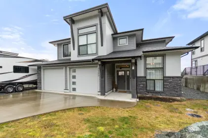 51173 Charlotte Place, Chilliwack, BC, Chilliwack — Single Family Residence for sale