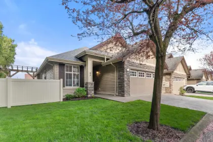 45 6577 Southdowne Place, Chilliwack, BC, Chilliwack — Single Family Residence for sale
