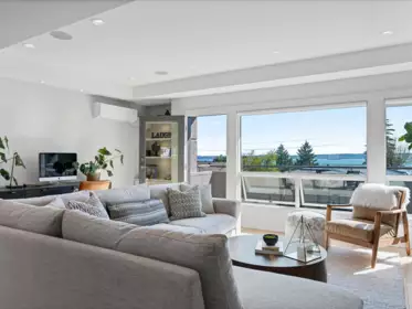 2526 Marine Drive, West Vancouver, BC, West Vancouver — Half Duplex for sale