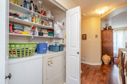 Entry Foyer Photo of 9 3115 Trafalgar Street, Abbotsford, BC
