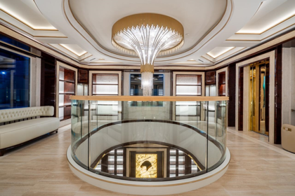 Entry Foyer Photo of 1121 Crestline Road, West Vancouver, BC