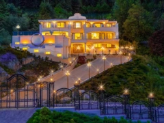 1121 Crestline Road, West Vancouver, BC