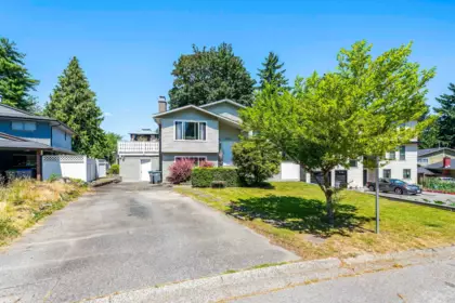 14171 74a Avenue, Surrey, BC, Surrey — Single Family Residence for sale