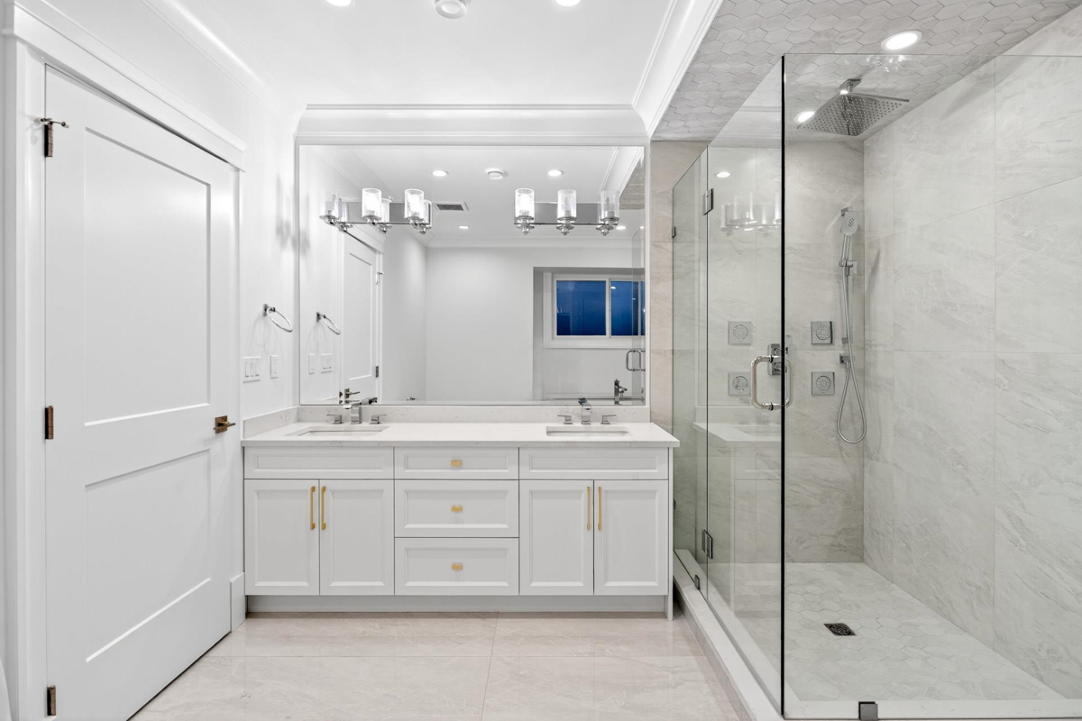 Fitness Center Photo Near 9977 Sullivan Street, Burnaby, BC