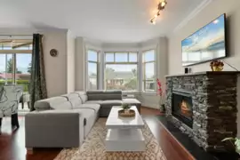 MLS R3033880
