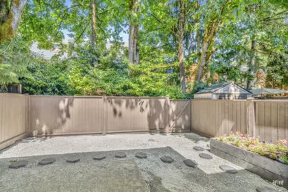 108 511 Gatensbury Street, Coquitlam, BC, Coquitlam — Townhouse for sale