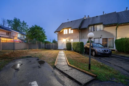 26886 32 Avenue, Langley, BC, Langley — Townhouse for sale