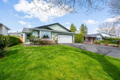 5949 169 Street, Surrey, BC, Surrey — Single Family Residence for sale