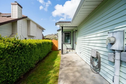 5949 169 Street, Surrey, BC, Surrey — Single Family Residence for sale