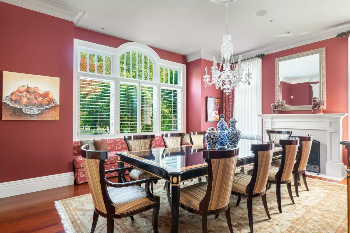 Breakfast Nook Photo of 3937 Osler Street, Vancouver, BC