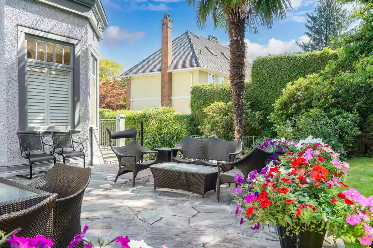 Guest Bathroom Photo of 3937 Osler Street, Vancouver, BC