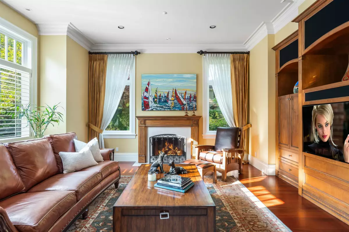 Mudroom Photo of 3937 Osler Street, Vancouver, BC