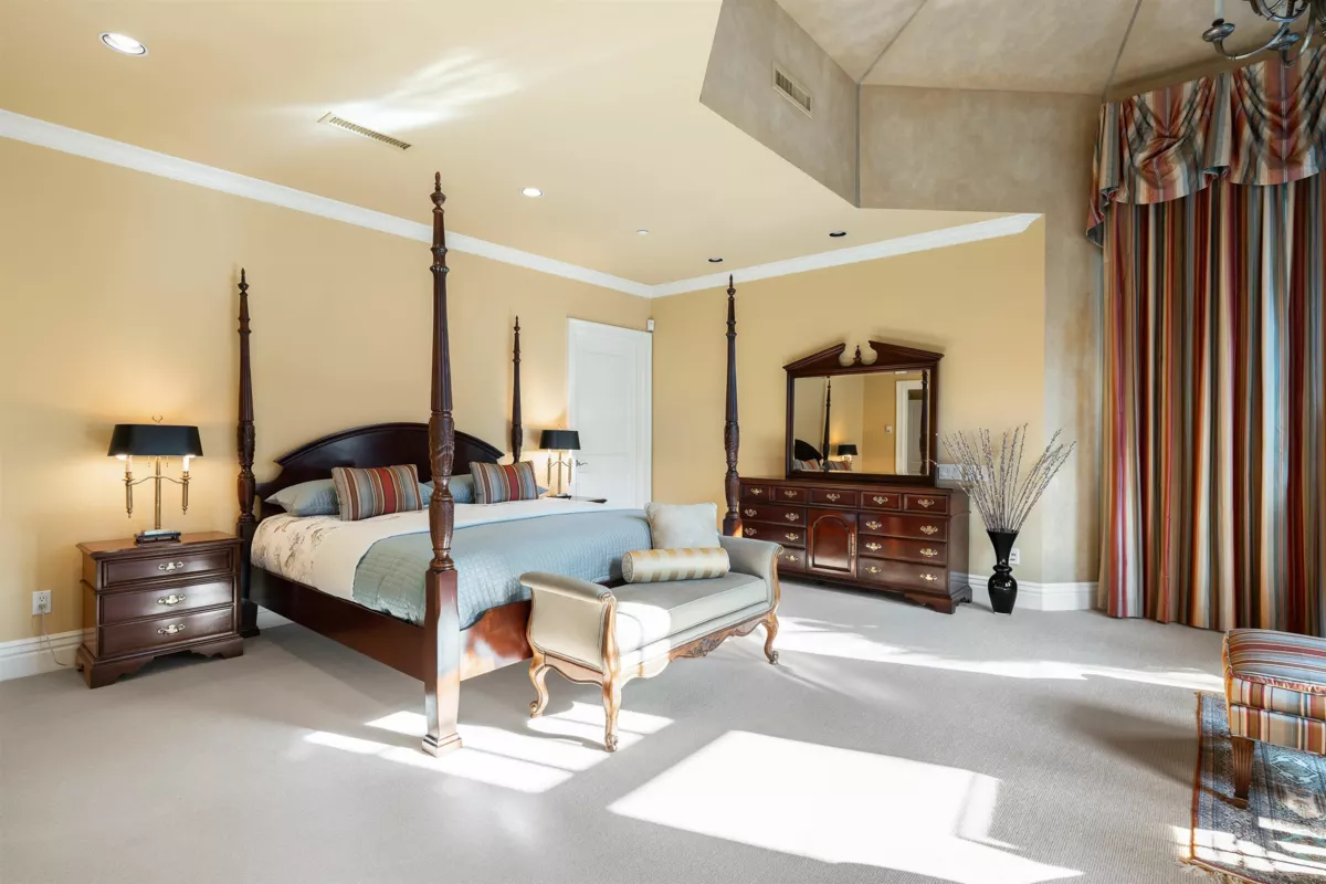 Staircase Photo of 3937 Osler Street, Vancouver, BC