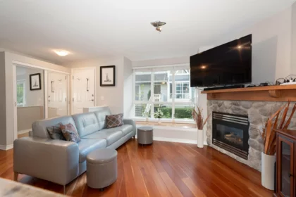 6 1015 Lynn Valley Road, North Vancouver, BC, North Vancouver — Townhouse for sale