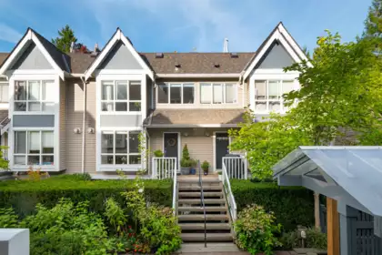 6 1015 Lynn Valley Road, North Vancouver, BC, North Vancouver — Townhouse for sale