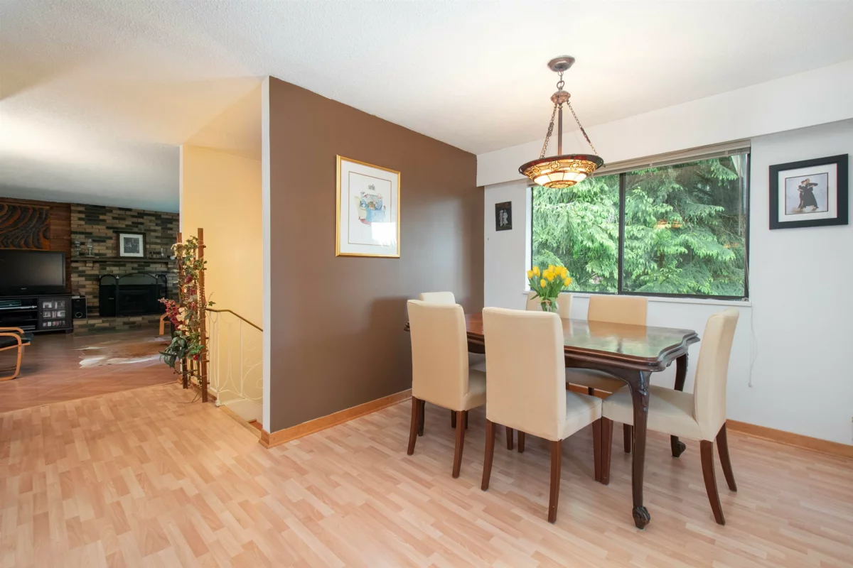 Dining Area Photo of 3875 Regent Avenue, North Vancouver, BC
