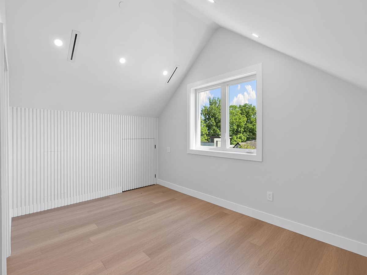Guest Bathroom Photo of 4041 St. Catherines Street, Vancouver, BC