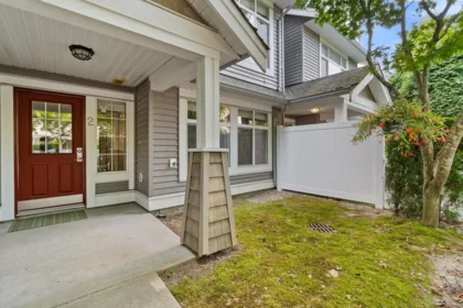 2 19330 69 Avenue, Surrey, BC, Surrey — Townhouse for sale