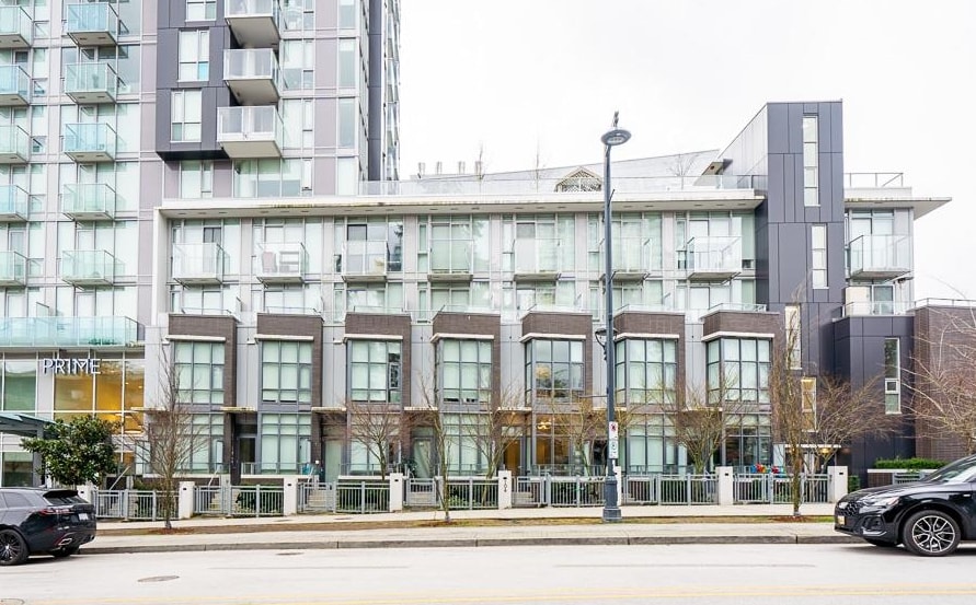 Living Room Photo of TH 107 13438 Central Avenue, Surrey, BC