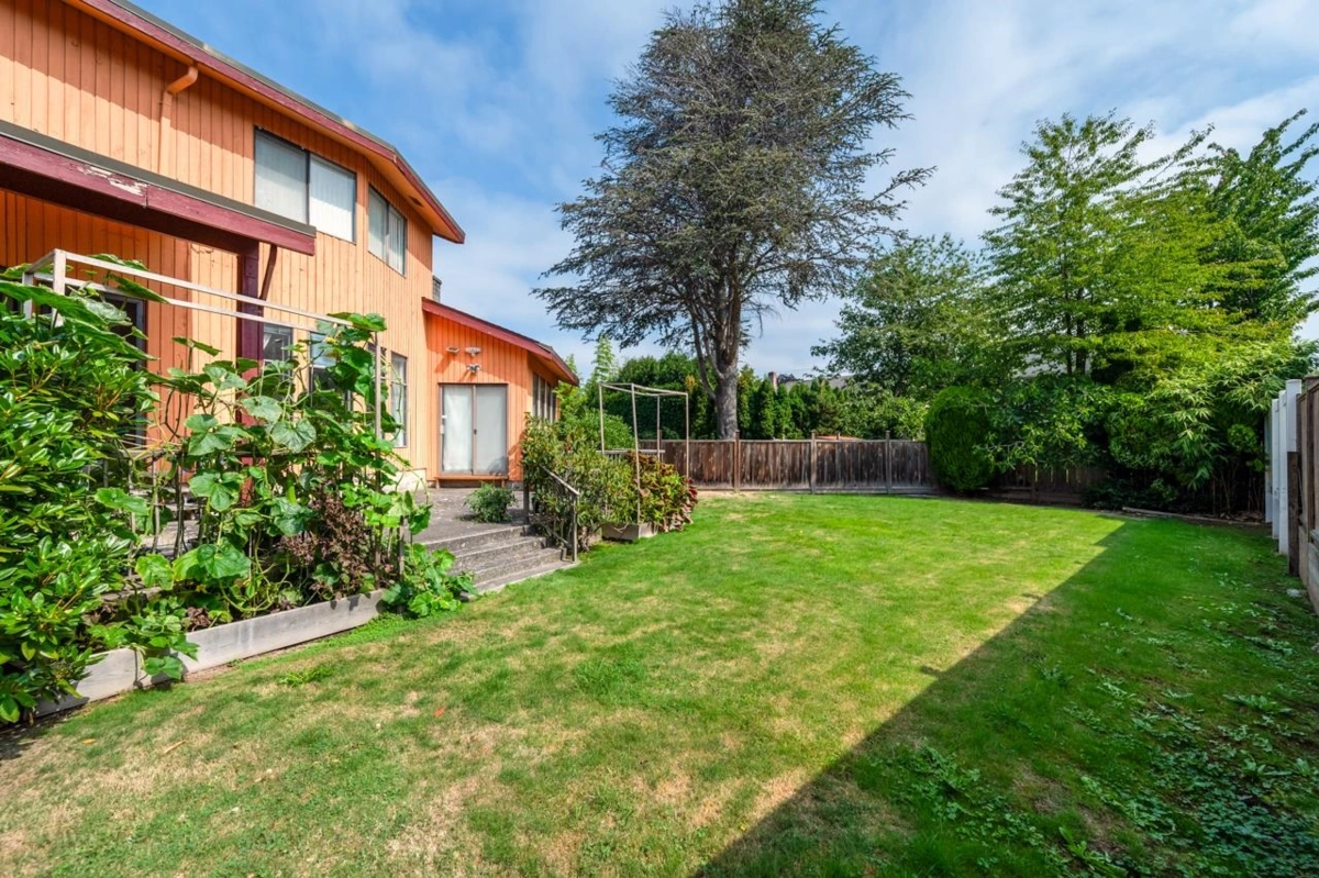 Garage Interior Photo of 10613 Yarmish Drive, Richmond, BC